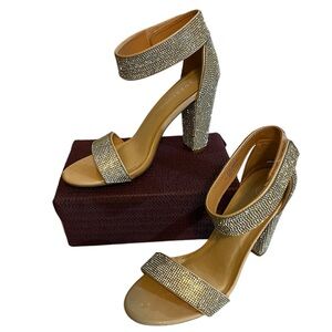 VERSONA RHINESTONE ANKLE STRAP SHOE WOMEN SZ 8.5 TAN/SILVER 4” BLOCK HEELS BLING